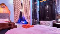 Deluxe One-Bedroom Apartment with Garden View