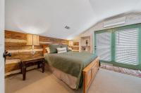 1830s Log Cabin - 5 Acres Near Mammoth Cave - B&B Smiths Grove