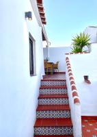 Cosy Andalusian Home with Roof Terrace in Town Centre - Chambres d'hôtes Frigiliana