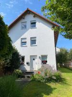 House with castle view & art - B&B Günzburg