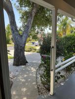 Northridge 3BR 2BA Home with Pool on a Tree-Lined street, Close to CSUN - B&B Northridge