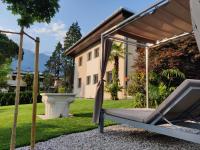 maia garden - apartment & private garden - B&B Merano
