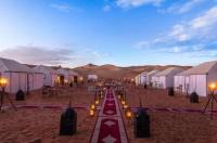 discover luxury camp - Bed and Breakfast Merzouga