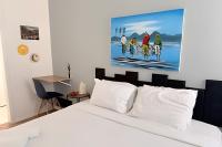 400m do Porto da Barra - B&B Salvador