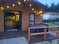 domek klimatyzowany w pobliżu jeziora Chłop - B&B Dębiec