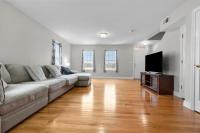 Near YALE - Beautiful Waterfront Townhouse in New Haven - Chambres d'hôtes New Haven