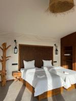 King Room with Mountain View