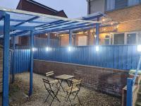 Numero Uno Comfy 3BR 3 Baths Hot Tub wifi Contractor and Group Friendly - B&B Newcastle upon Tyne