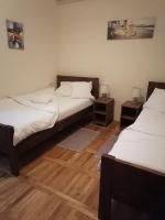 Single Bed in Mixed Dormitory Room