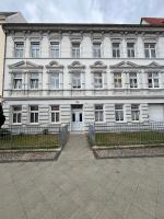 Best Preis Stadtperle 1- Stadtzentrum Wittenberge Modernes Ambiente max 3 Personen Einzelzimmer voll ausgestattet mit MagentaTV, WLAN, Waschmaschine - Chambres d'hôtes Wittenberge