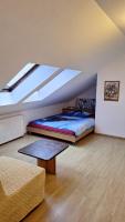 Kamer met Kingsize Bed en Uitzicht op de Tuin