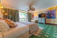 Superior One-Bedroom Apartment with Balcony
