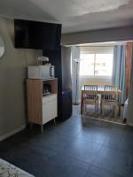 SOPRALAND Joli T2 piscine proche plage Richelieu Cap d'Agde - B&B Le Cap d'Agde