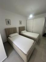 Sea View Apartment - B&B Durrës