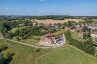 Pachthof 1860 - B&B Sint-Pieters-Leeuw