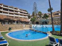 Albatros Oasis Park Ocean, Teide View, Heated Swimming Pool - B&B San Miguel De Abona