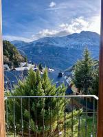 Apartamento Linar l Wifi l Vistas l P & Trastero - B&B Tramacastilla de Tena