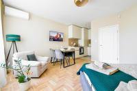 Studio Apartment with Balcony