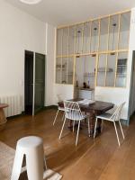 appartement lumineux cosy climatisé 4 couchages coeur de narbonne - B&B Narbona