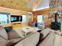 Wander Through the Woods - B&B McHenry