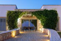 Villa Falcone - Luxury Pool Sea View - B&B Lido Marini