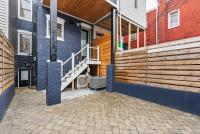 Designer 3-Bedroom Home with King Bed, Family-Friendly, Columbia Heights - B&B