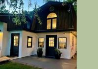 Mountain View Inn at Boyne Falls - Bed and Breakfast Boyne Falls