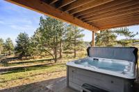 Modern Escape with Hot Tub and Scenic Views - B&B Bailey