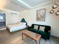 Chambre Lit Queen-Size avec Balcon