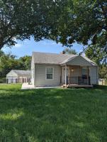 Zoobilee-on Zoo Blvd - B&B Wichita