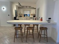 PT by Homega, Stunning Seafront Apartment - B&B St. Julian's