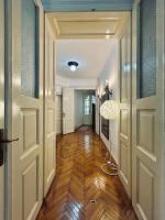 Modern Historic Apartment - B&B Cluj-Napoca