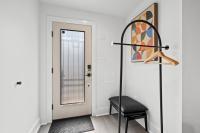 2-Bedroom Garden Apartment near Metro, Columbia Heights - Chambres d'hôtes Washington