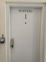 PostersApt1-Cozy Cinema Vibes - Ferienwohnung Wien