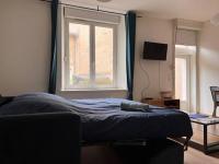 Joli studio au rdc avec cour - Ferienwohnung Toul