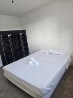 Apartment 2 minutes from Groupama - B&B Meyzieu