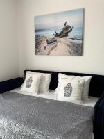 Cozy Studio Budvablue with Pool - Parking - Bed and Breakfast Budva