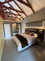 Yadah Luxury Self Catering - B&B Lichtenburg