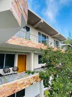 Family Two-Bedroom Apartment with View