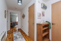 2 Bedroom flat near Old Trafford - B&B Manchester