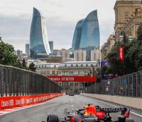 gold Apartmanet nizami stret formula 1 - Ferienwohnung Baku