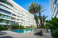 Appartement luxueux avec piscine - Malabata Hills - Proche de la plage et du célèbre parc Villa Harris - AC, WIFI, IPTV - Chambres d'hôtes Tanger