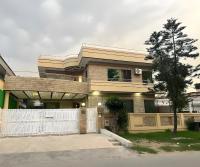 Decent Luxury Guest House F-11 - Bed and Breakfast Islamabad