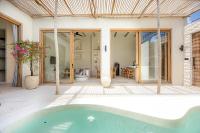 Nalu Yani - Charming1BR Villa Escape Near Beach & Cafés - Chambres d'hôtes Tanah Lot