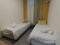 Apartment mit 4 Schlafzimmern und Poolblick