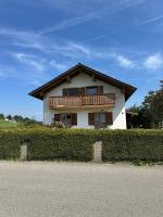 Freistehendes gemütliches Einfamilienhaus - Garten - Netflix - Stellplatz - Chambres d’hôtes Rott am Inn
