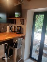 Maisonnette centre ville avec patio - Ferienwohnung Le Creusot