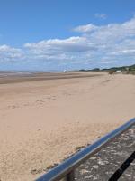 Sandy Toes - Top floor with stunning sea view! Dogs welcome on request, extra fee - B&B Burnham-on-Sea