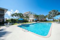 Cayman Reef Resort #6 & Pool on 7 Mile Beach - Chambres d'hôtes George Town