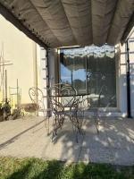 Studio cosy avec jardin à Aigues-Mortes, 25 m² - B&B Aigues-Mortes